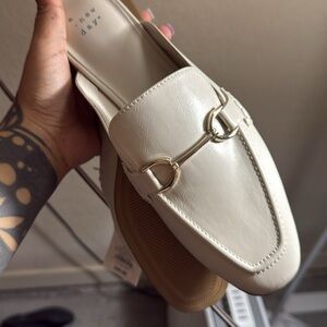 A New Day Women's Cream Loafers
